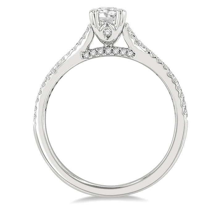 Oval Shape Diamond Engagement Ring