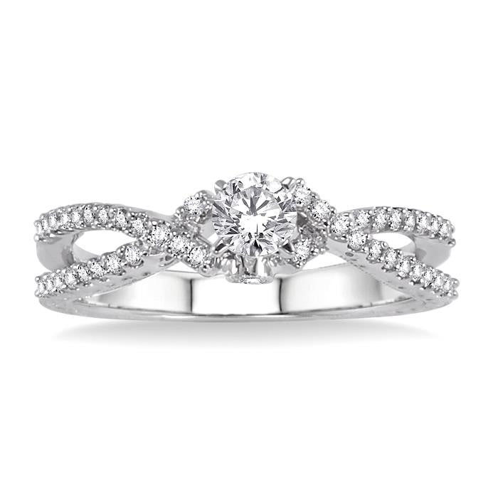 Round Shape Diamond Engagement Ring