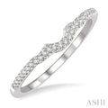 1/10 Ctw Curved Center Round Cut Diamond Wedding Band in 14K White Gold