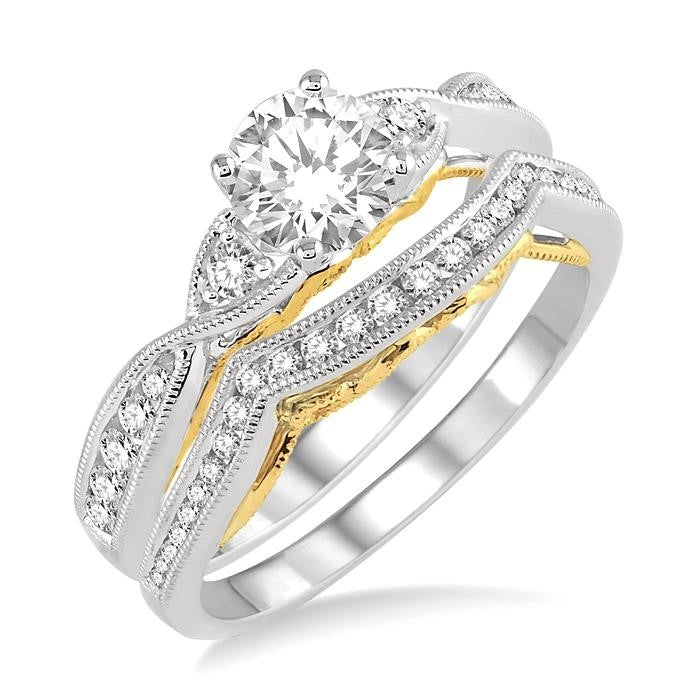 Round Shape Diamond Wedding Set