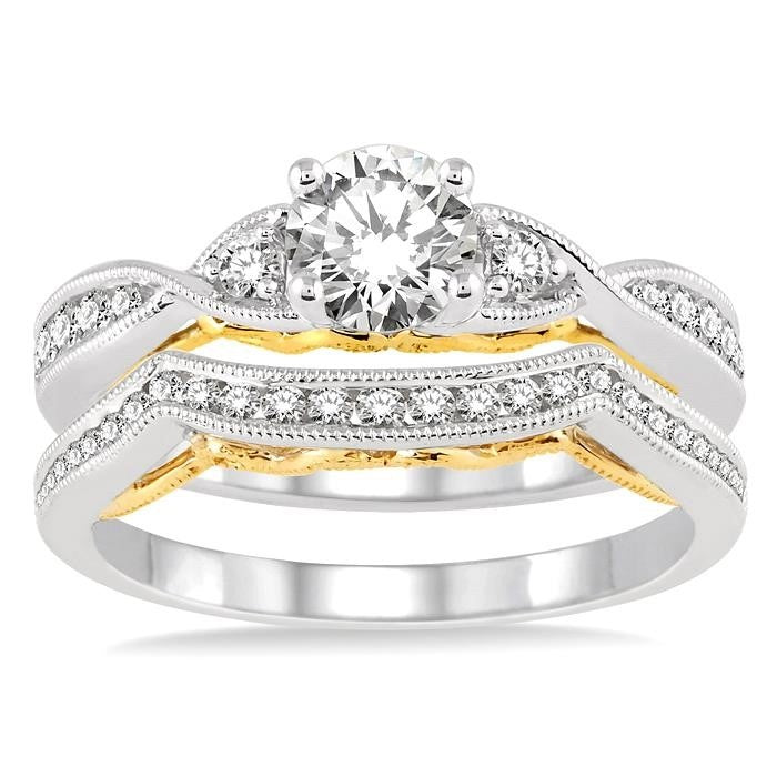 Round Shape Diamond Wedding Set