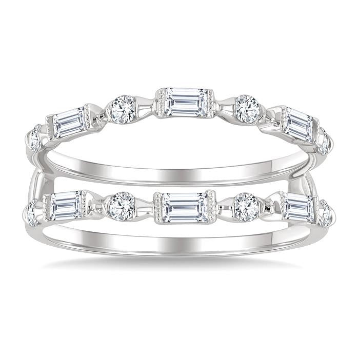 1/2 Ctw Baguette and Round Cut Diamond Link Insert Ring in 14K White Gold