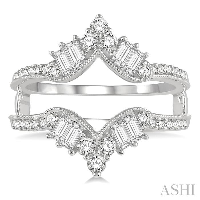 3/4 Ctw Chevron Center Baguette and Round Cut Diamond Insert Ring in 14K White Gold