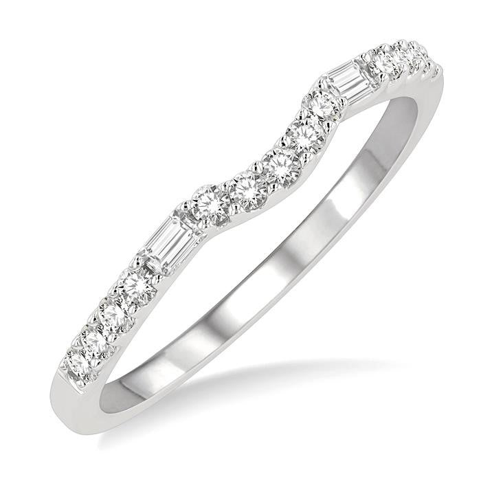 1/4 Ctw Curved Center Baguette and Round Cut Diamond Wedding Band in 14K White Gold