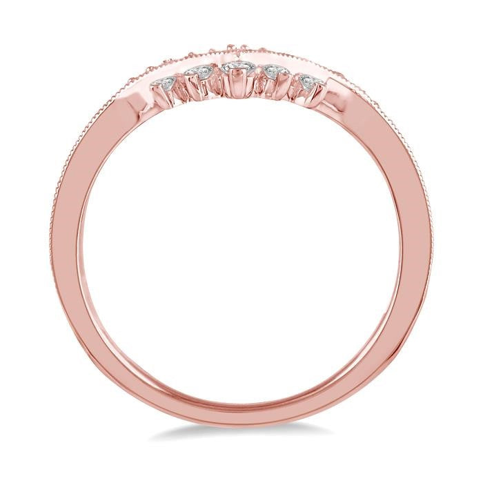 1/4 Ctw Chevron Shank Round Cut Diamond Band in 14K Rose Gold