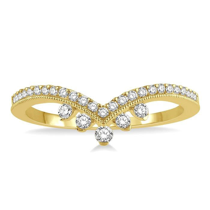 1/4 Ctw Chevron Shank Round Cut Diamond Band in 14K Yellow Gold