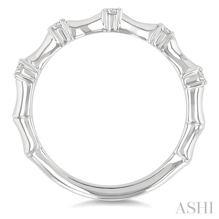 1/5 Ctw Bamboo Shoot Inspired Round Cut Diamond Fashion Ring in 14K White Gold