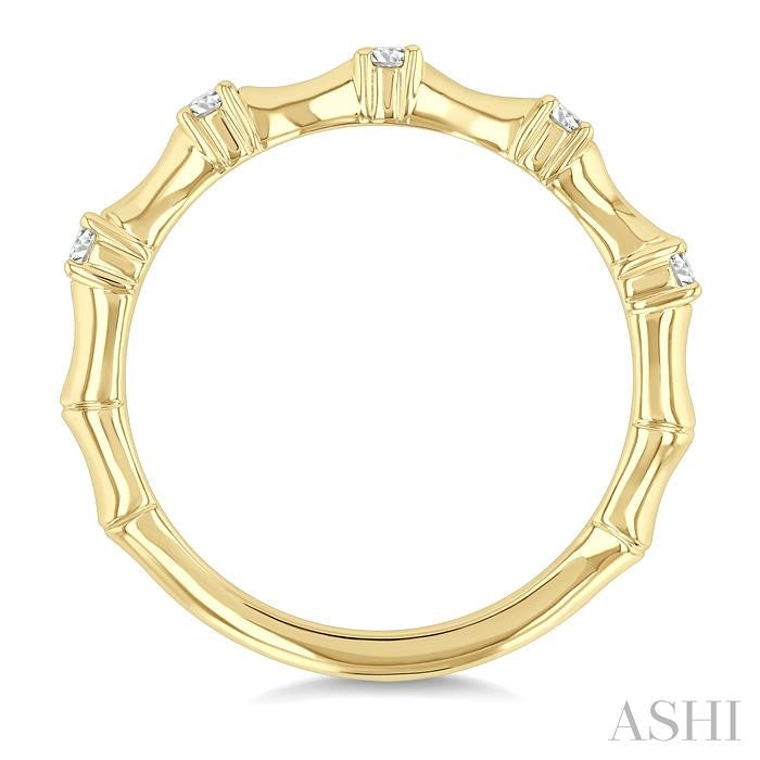 1/10 Ctw Bamboo Shoot Inspired Round Cut Diamond Fashion Ring in 10K Yellow Gold