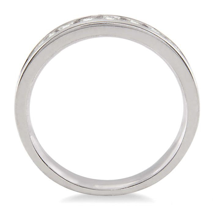1/2 Ctw Round Cut Diamond Wedding Band in 14K White Gold