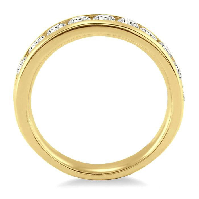 1/2 Ctw Round Cut Diamond Wedding Band in 14K Yellow Gold