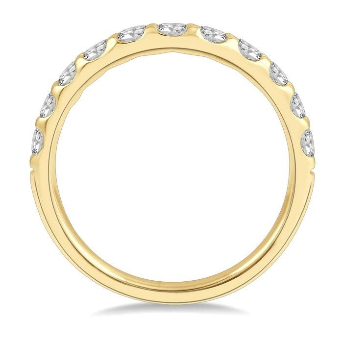 3/4 Ctw Arched Center Round Cut Diamond Wedding Band in 14K Yellow Gold