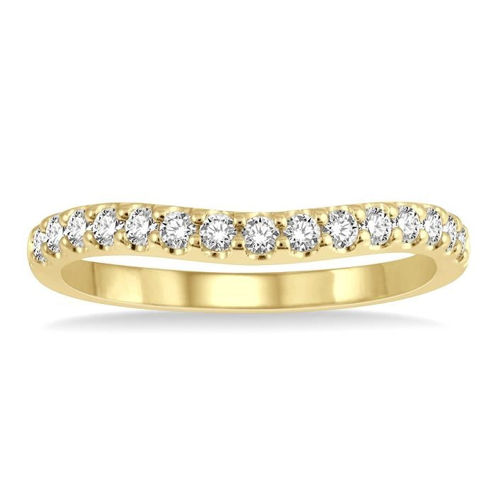 1/3 Ctw Arched Center Round Cut Diamond Wedding Band in 14K Yellow Gold