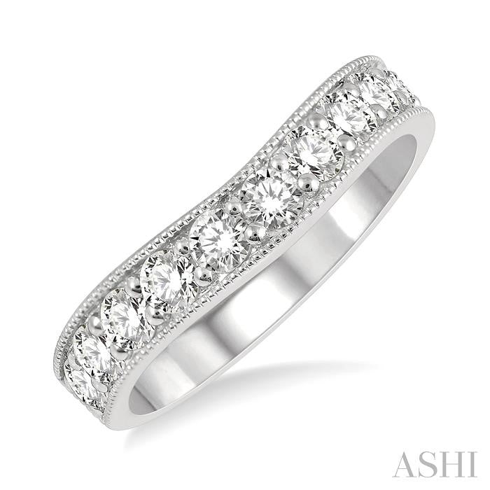 1 Ctw Arched Round Cut Diamond Wedding Band in 14K White Gold