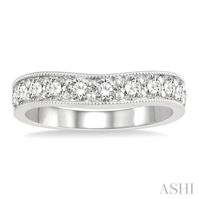 1 Ctw Arched Round Cut Diamond Wedding Band in 14K White Gold