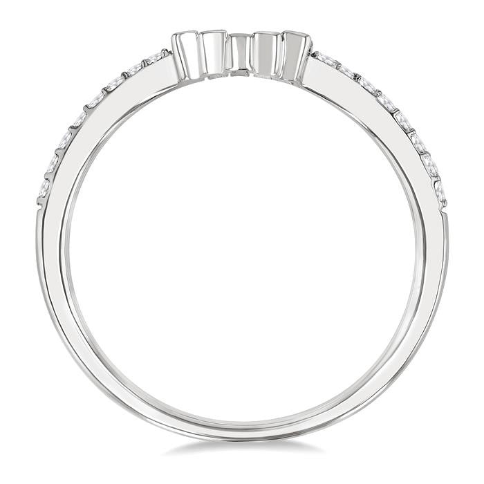 1/4 Ctw Baguette Cut Chevron Centerpiece Round Cut Diamond Wedding Band in 14K White Gold