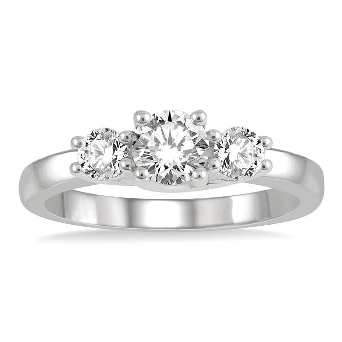 3/4 Ctw Round Cut Diamond Three-Stone Ring in 14K White Gold