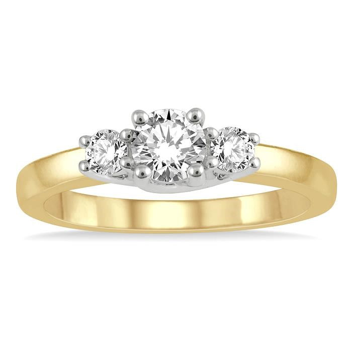1/2 Ctw Round Cut Diamond Three-Stone Ring in 14K Yellow and White Gold