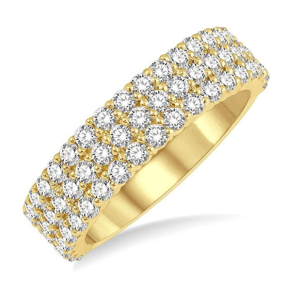 1 1/4 Ctw Triple Row Round Cut Diamond Wedding Band in 14K Yellow Gold