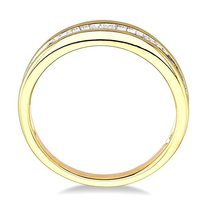 1/2 Ctw Channel Set Baguette Cut Diamond Wedding Band in 14K Yellow Gold