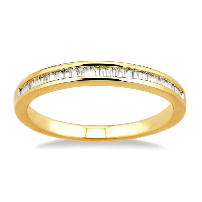 1/4 Ctw Channel Set Baguette Cut Diamond Wedding Band in 14K Yellow Gold