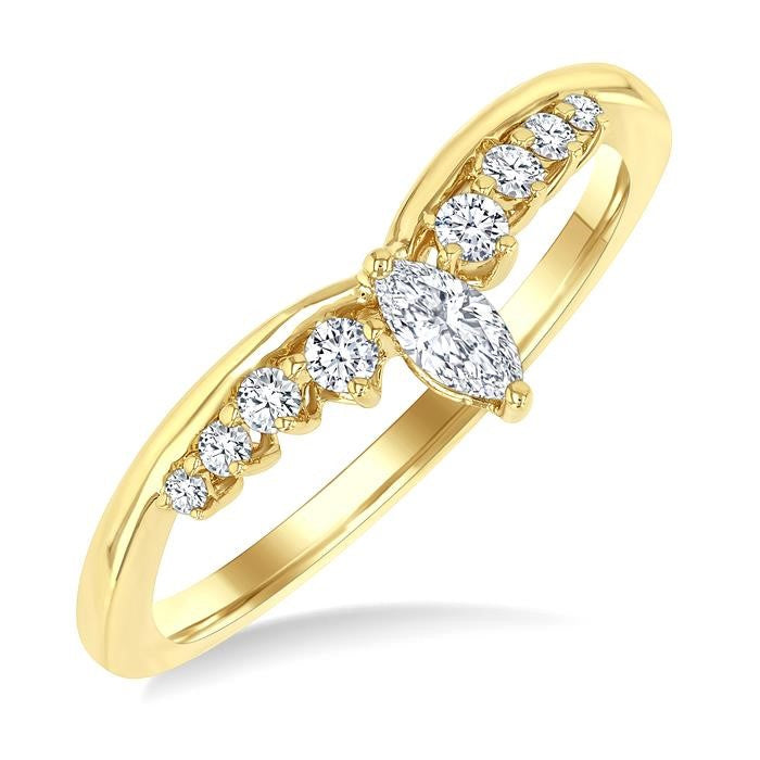 1/4 Ctw Marquise and Round Cut Diamond Chevron Ring in 14K Yellow Gold