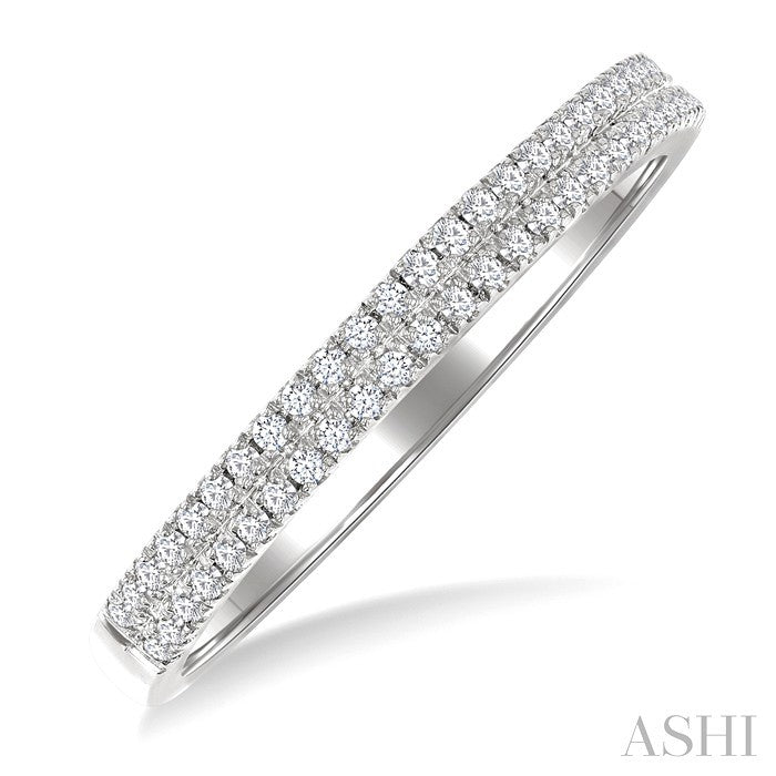 1/5 Ctw Double Row Round Cut Diamond Fashion Ring in 14K White Gold