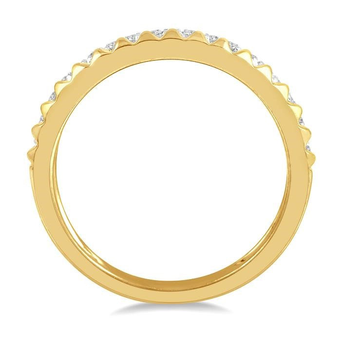 1/5 Ctw Pyramid Bead and Round Cut Diamond Wedding Band in 14K Yellow Gold