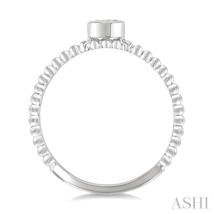 1/6 Ctw Bead Bijoux East-West Bezel Set Oval CutDiamond Stackable Petite Fashion Ring in 14K White Gold