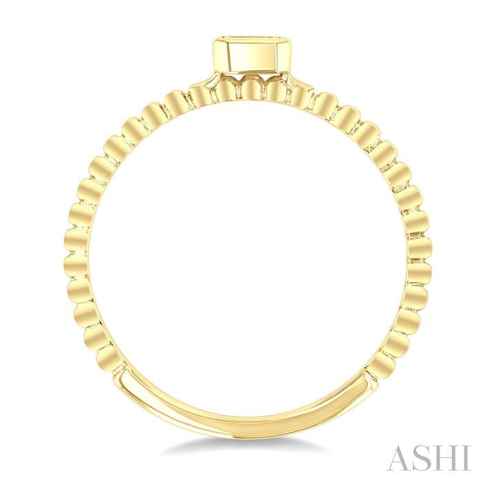 1/6 Ctw Bead Bijoux East-West Bezel Set Emerald CutDiamond Stackable Petite Fashion Ring in 14K Yellow Gold