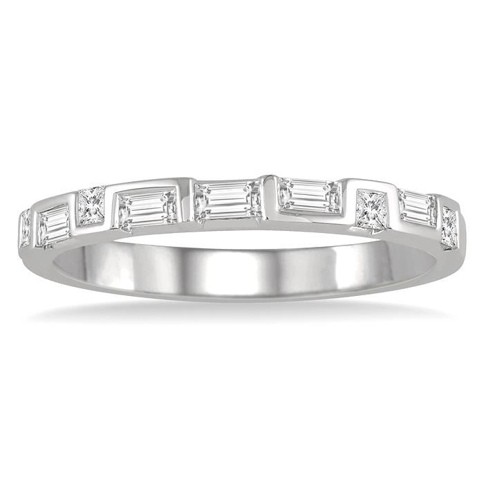 1/3 Ctw Zigzag Filled Baguette and Princess Cut Diamond Wedding Band in 14K White Gold