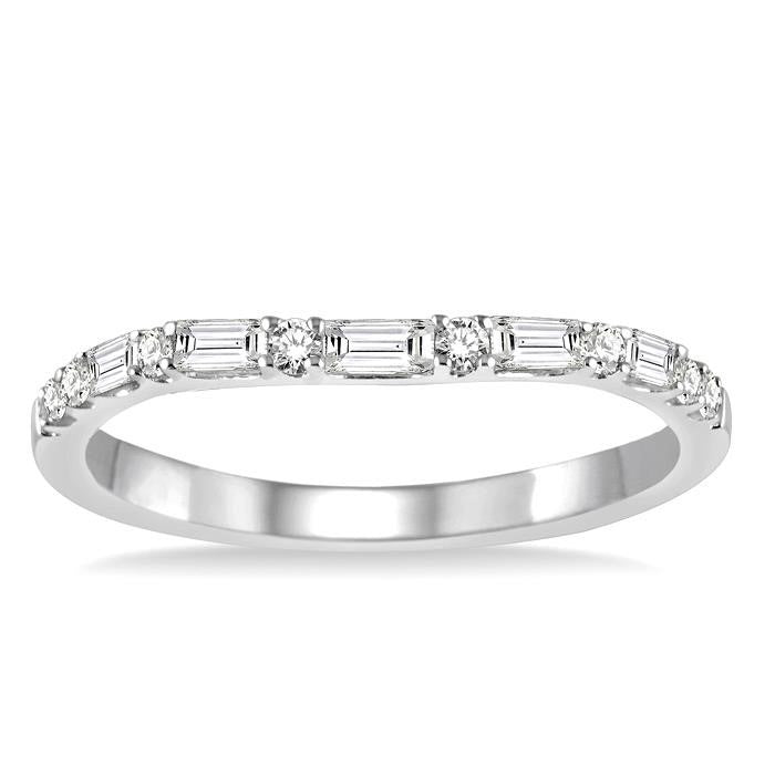 1/3 Ctw Baguette and Round Cut Diamond Wedding Band in 14K White Gold