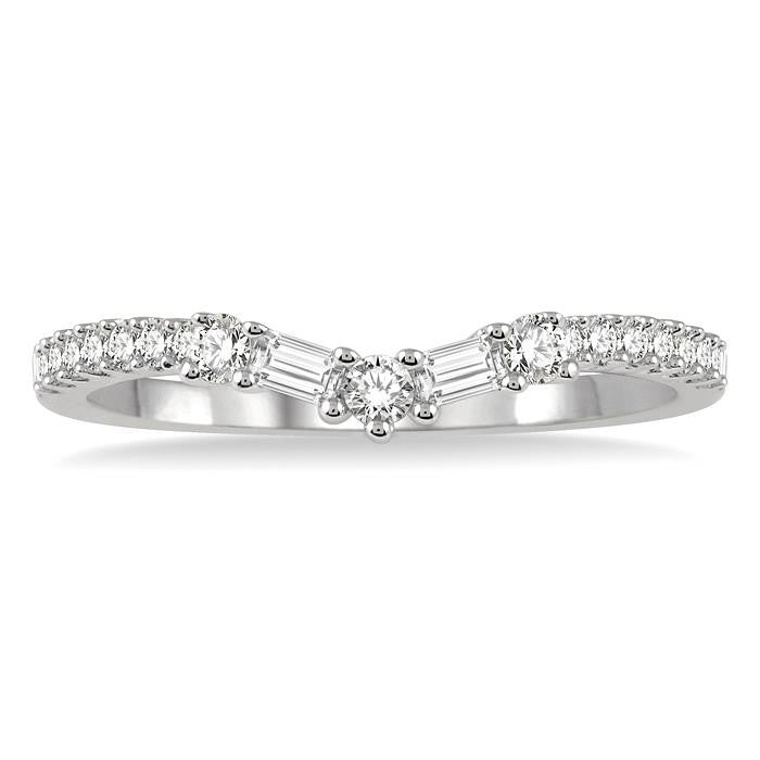1/3 Ctw Chevron Center Baguette and Round Cut Diamond Band in 14K White Gold