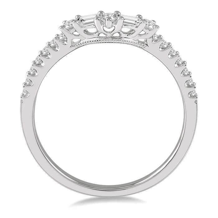 1/3 Ctw Chevron Center Baguette and Round Cut Diamond Band in 14K White Gold