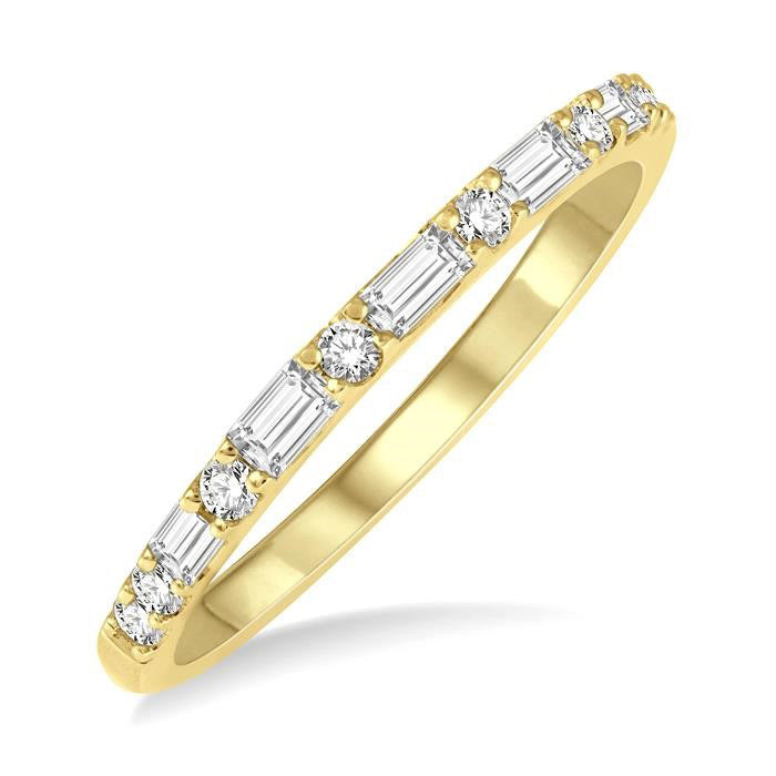 Starlight Diamond Jewelry in Yellow Gold