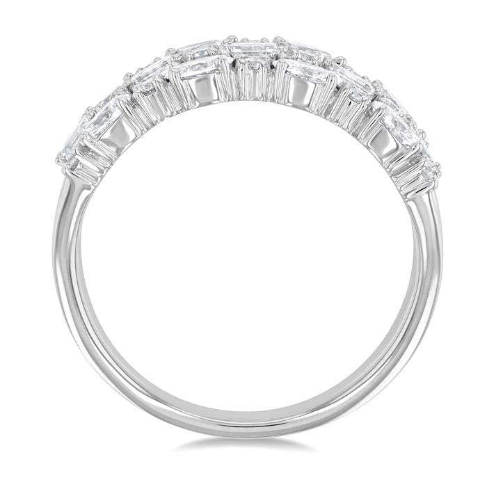 Enchantment Diamond Jewelry in Metal