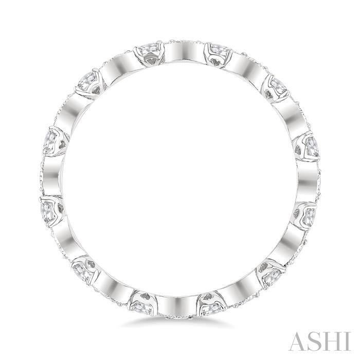 5/8 Ctw Curvy Zig-Zag Round Cut Diamond Eternity Wedding Band in 14K White Gold