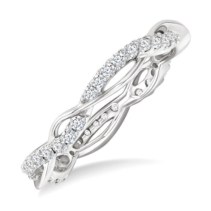 1/2 Ctw Twisted Round Cut Diamond Eternity Wedding Band in 14K White Gold