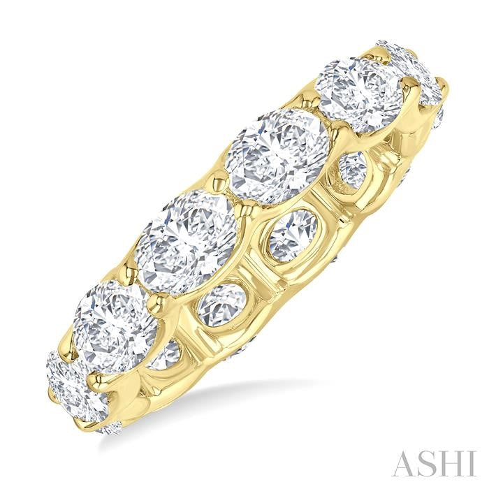 Enchantment Diamond Jewelry in Metal