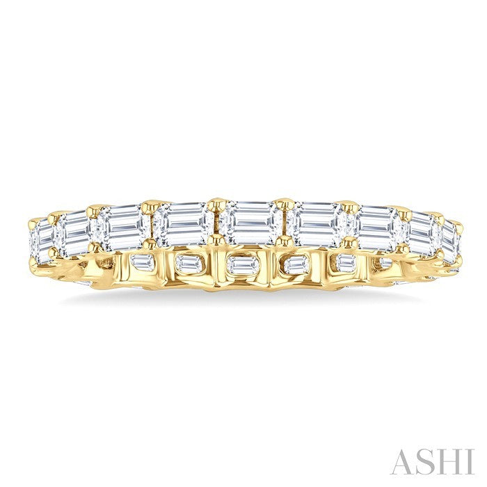 2 1/10 Ctw East-West Set Emerald Cut Diamond Eternity Wedding Band in 14K Yellow Gold