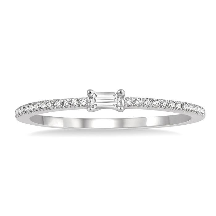 1/6 Ctw Petite Baguette Center Round Cut Diamond Stackable Ring in 14K White Gold