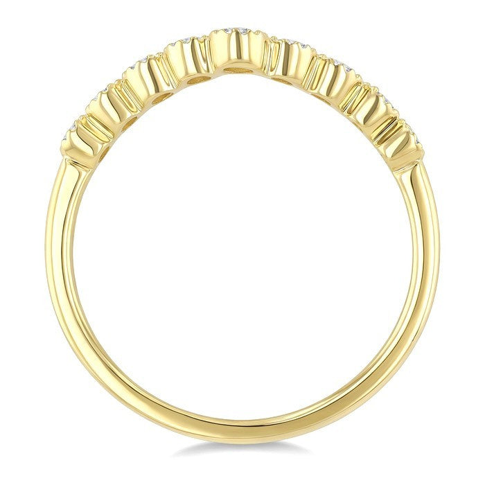 1/5 Ctw Chevron Bezel Set Round Cut Diamond Fashion Band in 10K Yellow Gold