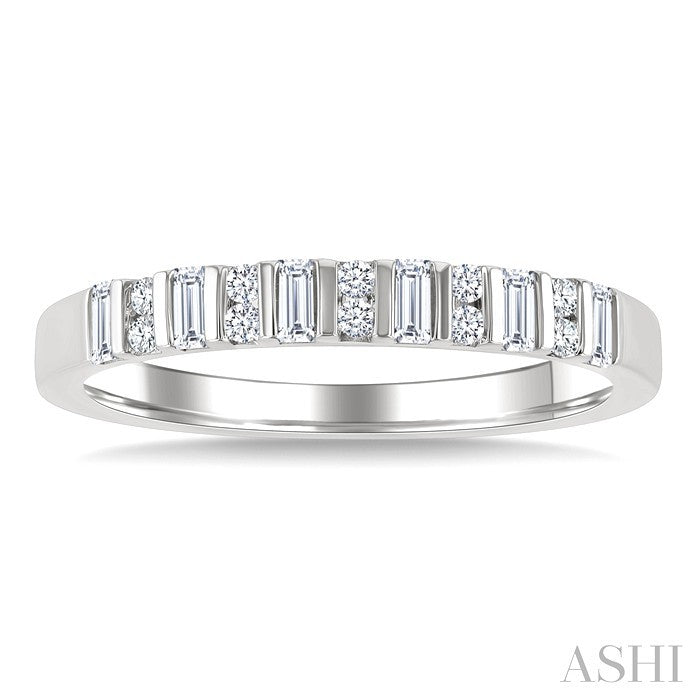 1/4 Ctw Vertically Aligned Baguette and Round Cut Diamond Stackable Fashion Band in 10K White Gold