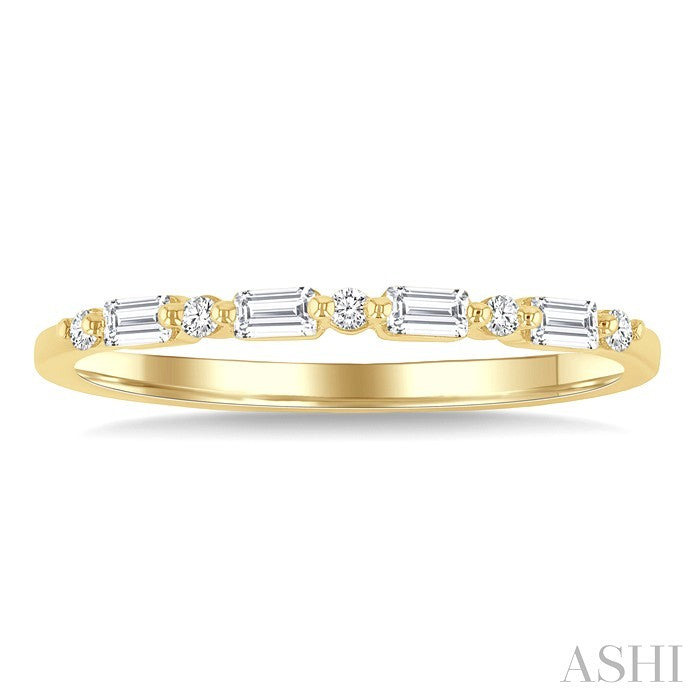 1/6 Ctw Baguette and Round Cut Diamond Link Stackable Fashion Band in 10K Yellow Gold