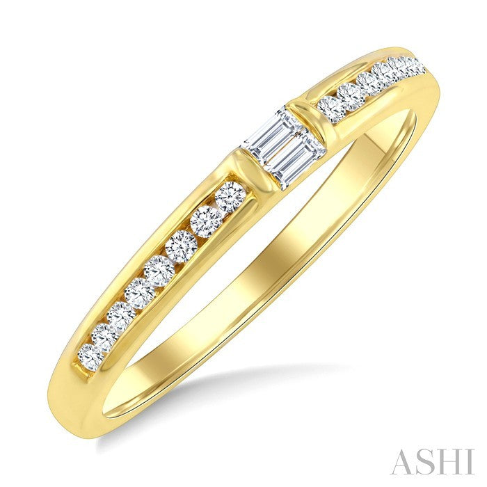 1/5 Ctw Baguette and Round Cut Diamond Stackable Band in 10K Yellow Gold