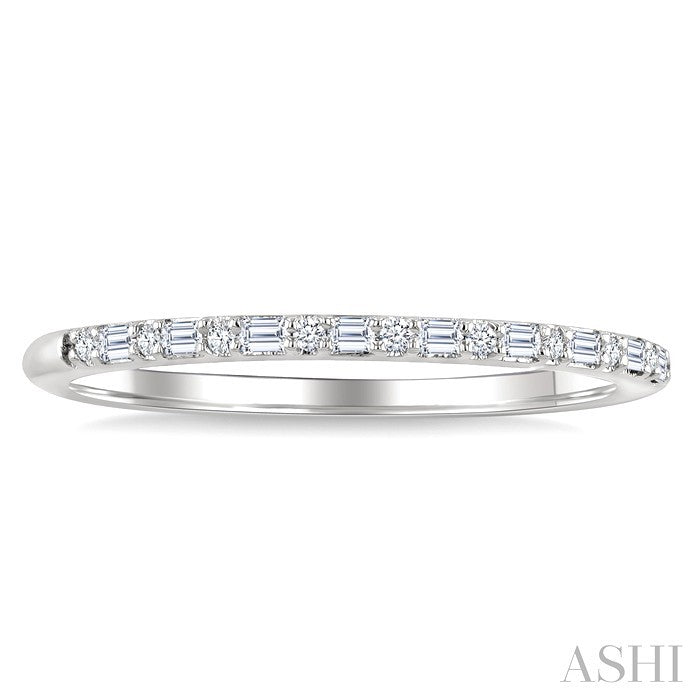 1/6 Ctw Baguette and Round Cut Diamond Stackable Band in 10K White Gold