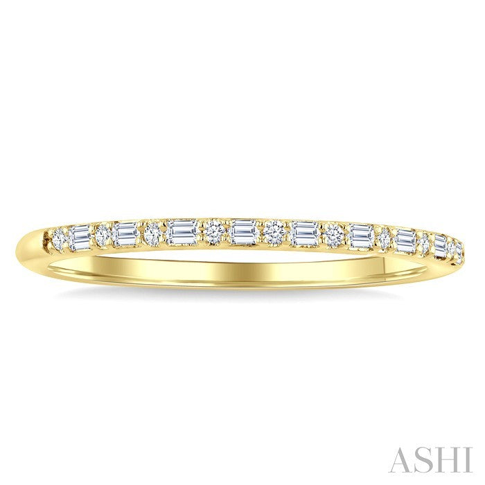 1/6 Ctw Baguette and Round Cut Diamond Stackable Band in 10K Yellow Gold