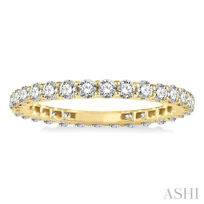1 Ctw Round Cut Diamond Eternity Wedding Band in 14K Yellow Gold