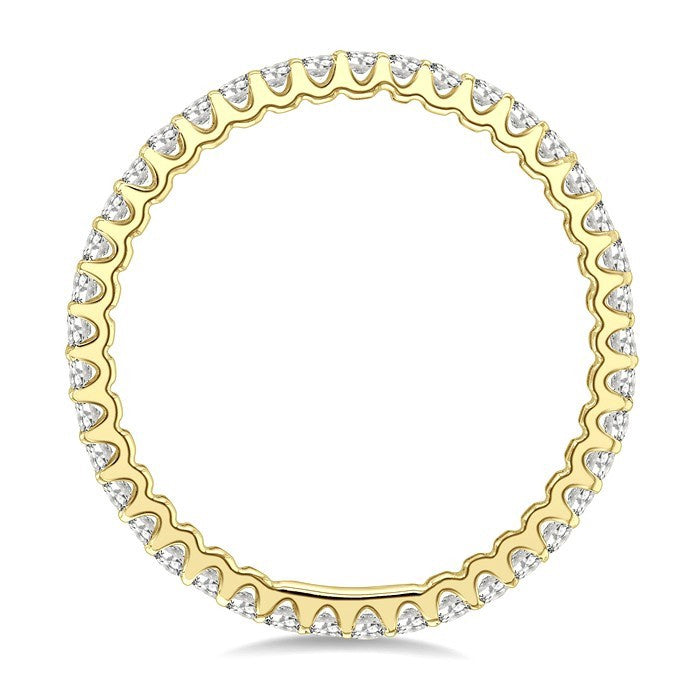1/2 Ctw Round Cut Diamond Eternity Wedding Band in 14K Yellow Gold