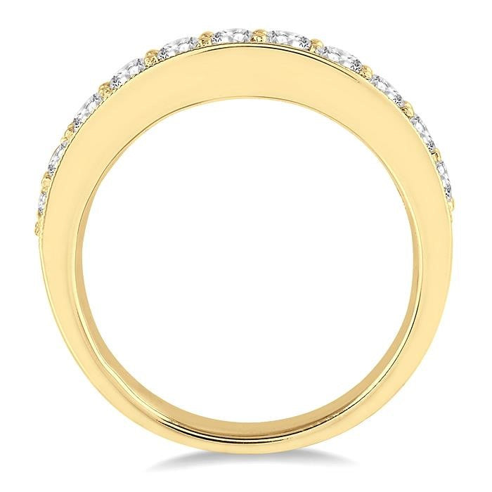 3/4 Ctw Round Cut Diamond Wedding Band in 14K Yellow Gold