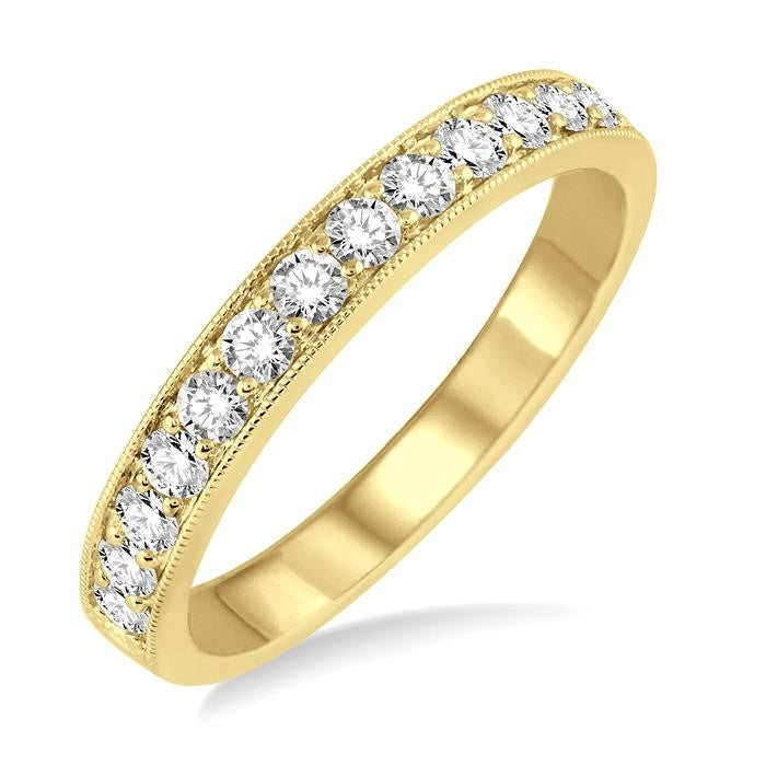 1/2 Ctw Round Cut Diamond Wedding Band in 14K Yellow Gold